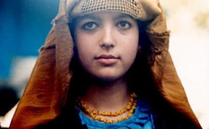 portrait_whi_hat_wirkung_2_zugeschnitten.jpg portrait_whi_hat_wirkung_2_zugeschnitten.jpg